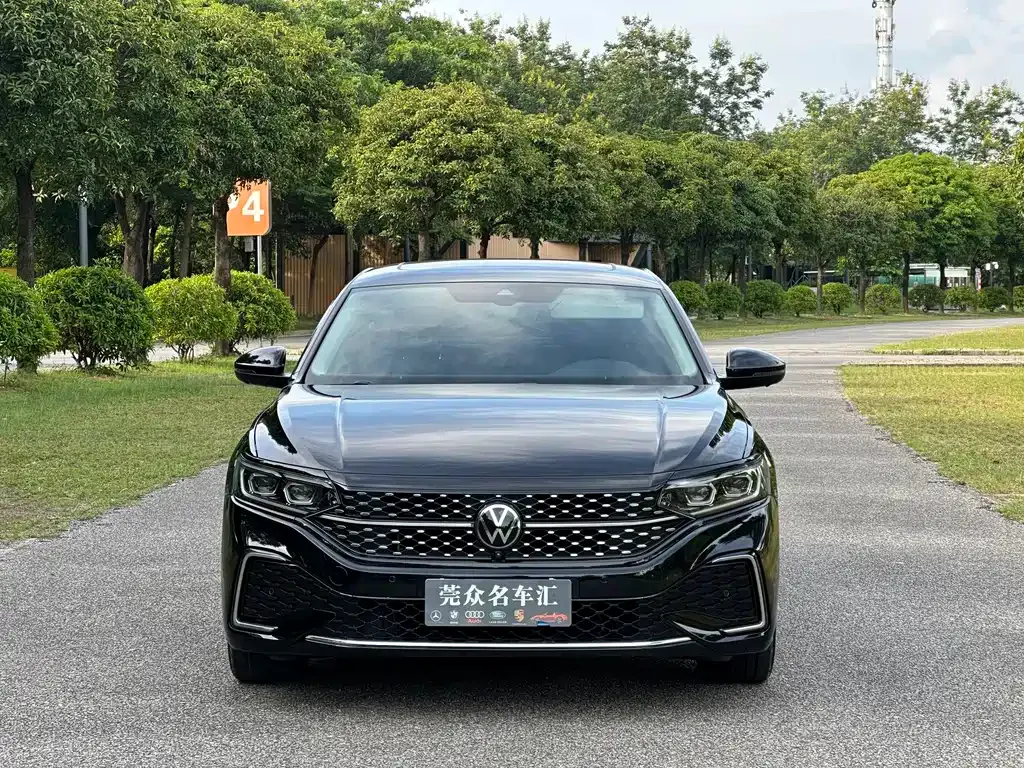 Volkswagen Passat — фото 9