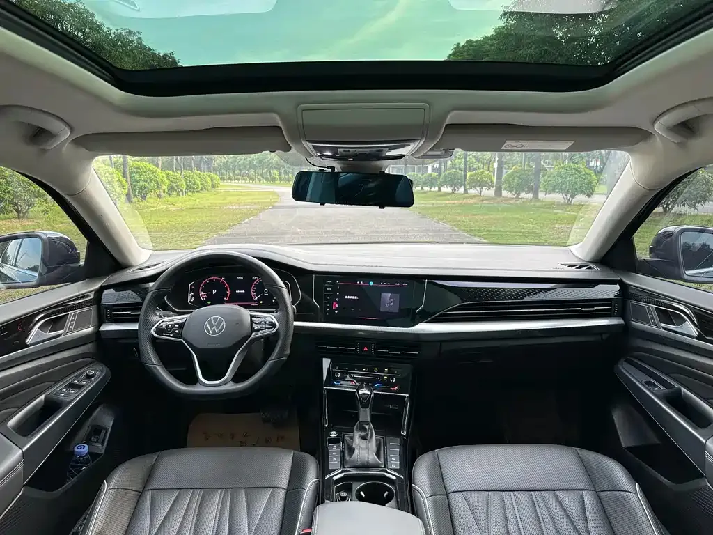 Volkswagen Passat — фото 2