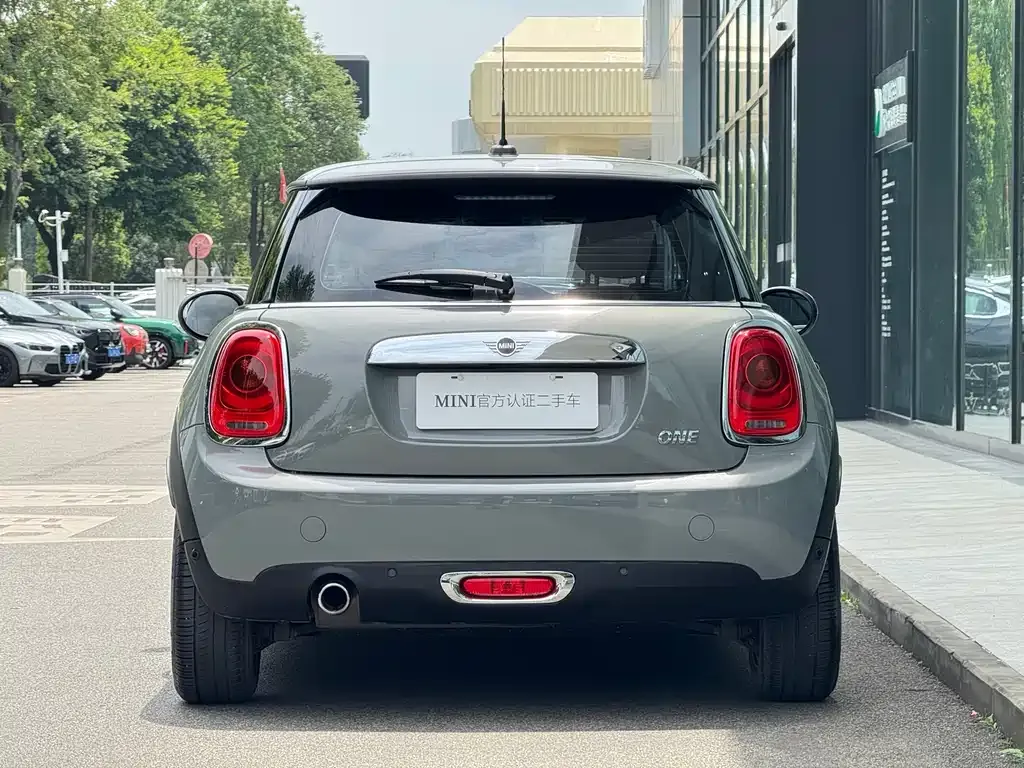 MINI Cooper (3-door) 2021 из CN, фото 2