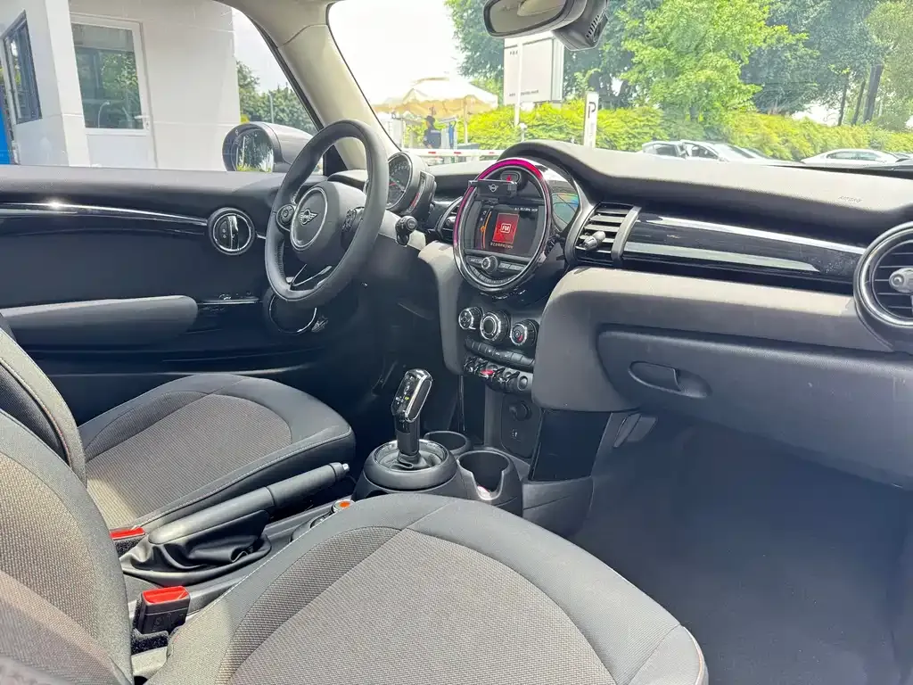 MINI Cooper (3-door) 2021 из CN, фото 6