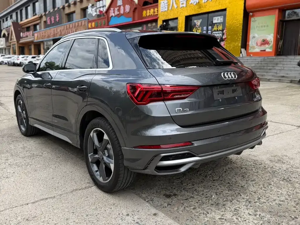 Audi Q3 — фото 6