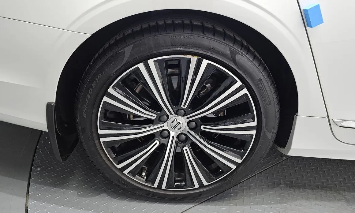 Volvo S90 2021 из KR, фото 8