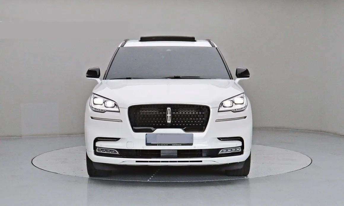 Lincoln Aviator 2023 из KR, фото 2