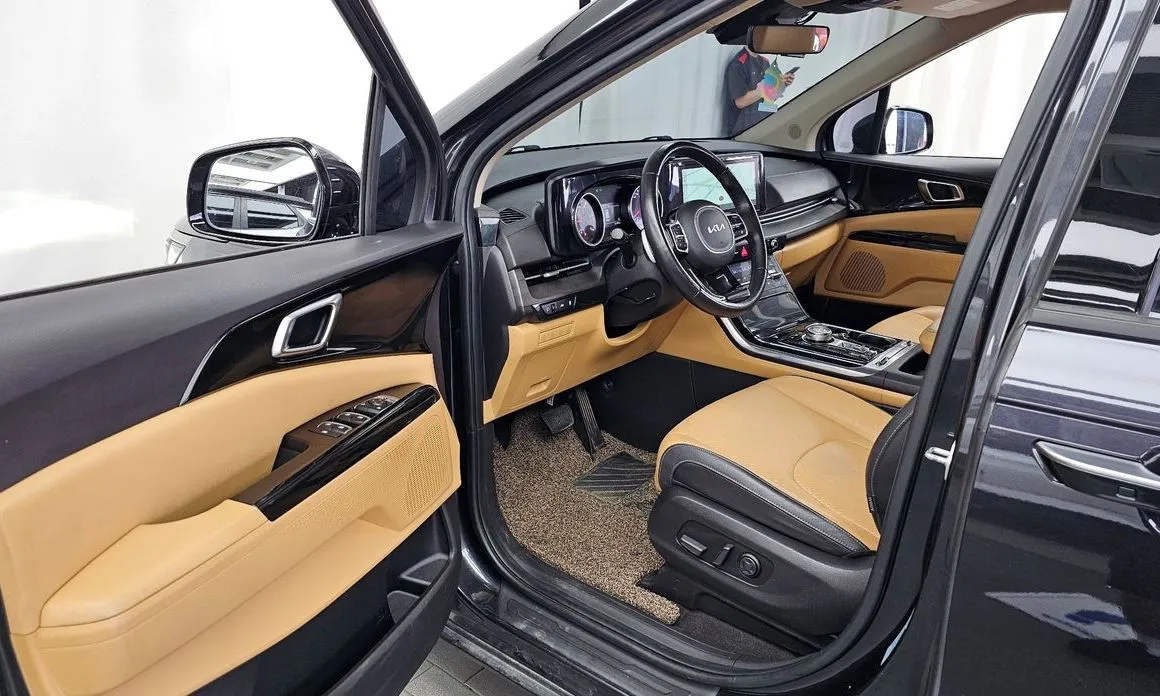 Kia Carnival 2023 из KR, фото 7