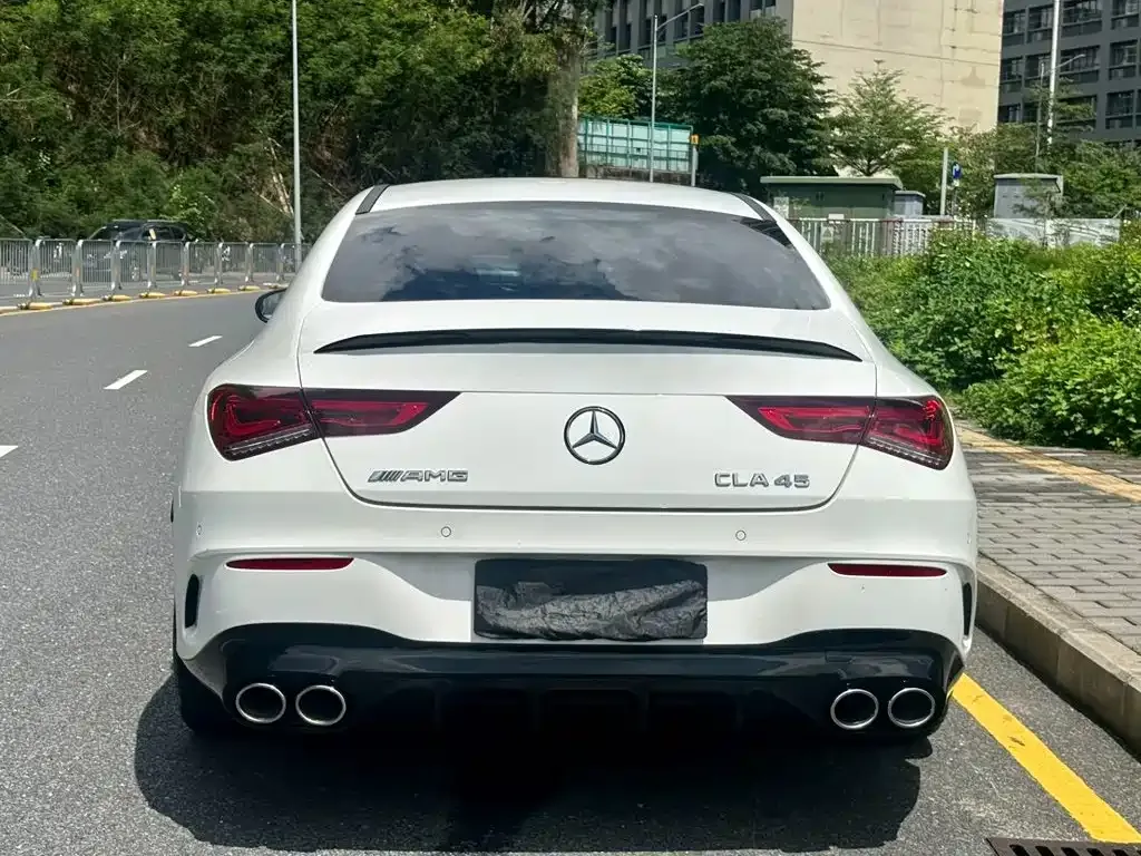 Mercedes-Benz CLA AMG — фото 3