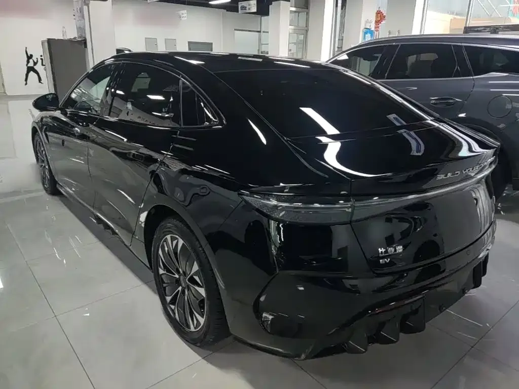 BYD Seal — фото 10