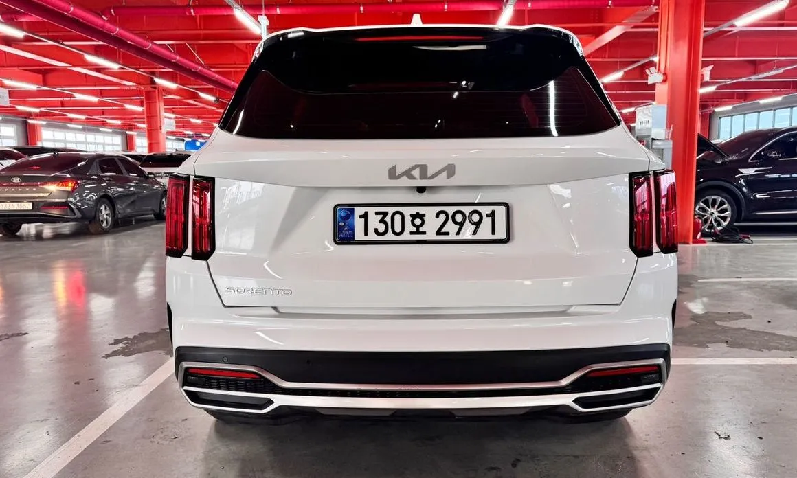 Kia Sorento — фото 10