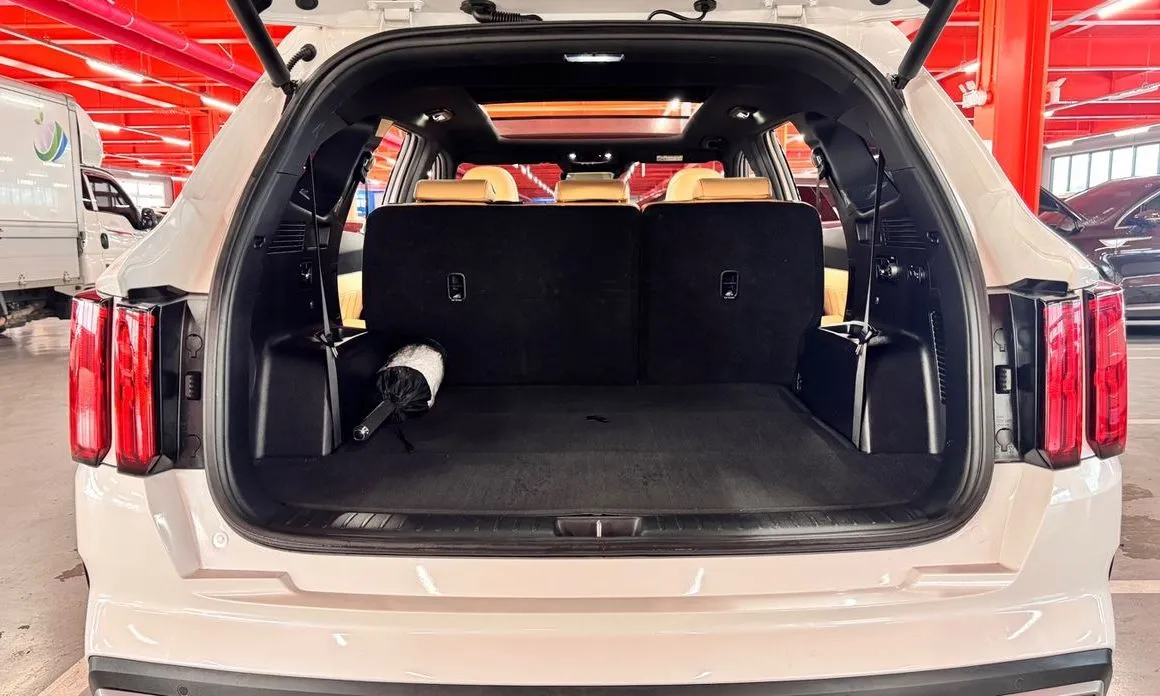 Kia Sorento — фото 4