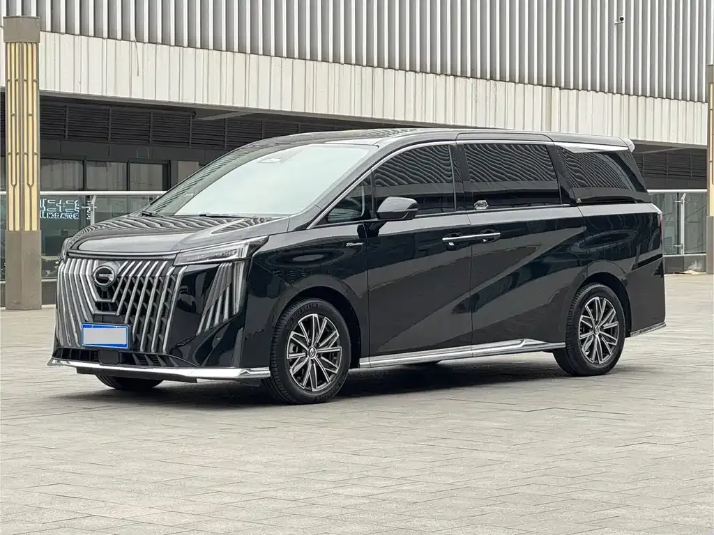 GAC Motor Trumpchi M8 — фото 1