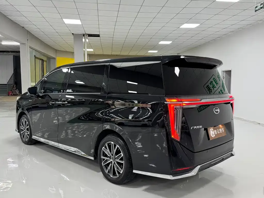 GAC Motor Trumpchi M8 — фото 2