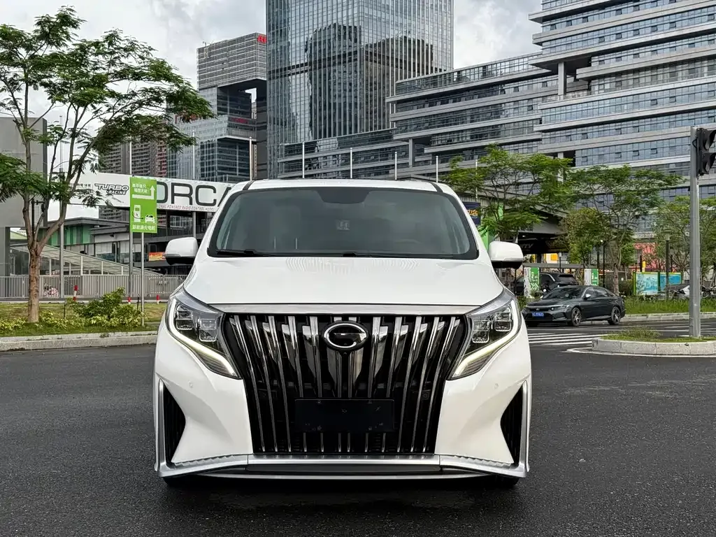 GAC Motor Trumpchi M8 — фото 10