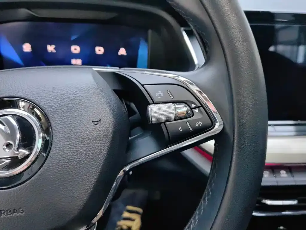 Skoda Octavia — фото 5