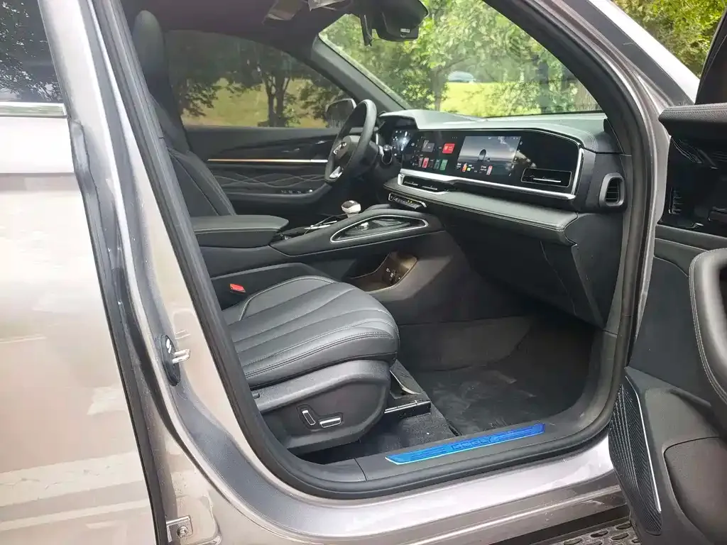 Geely Xingyue L 2024 из CN, фото 5