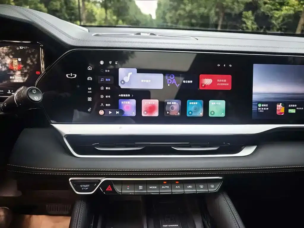 Geely Xingyue L 2024 из CN, фото 10