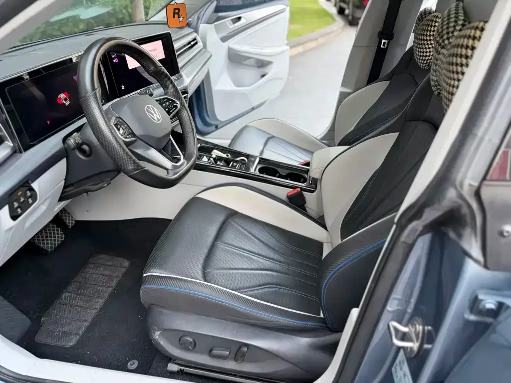 Volkswagen Lamando 2022 из CN, фото 2