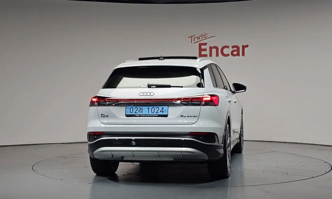 Audi Q4 e-tron 2025 из KR, фото 4