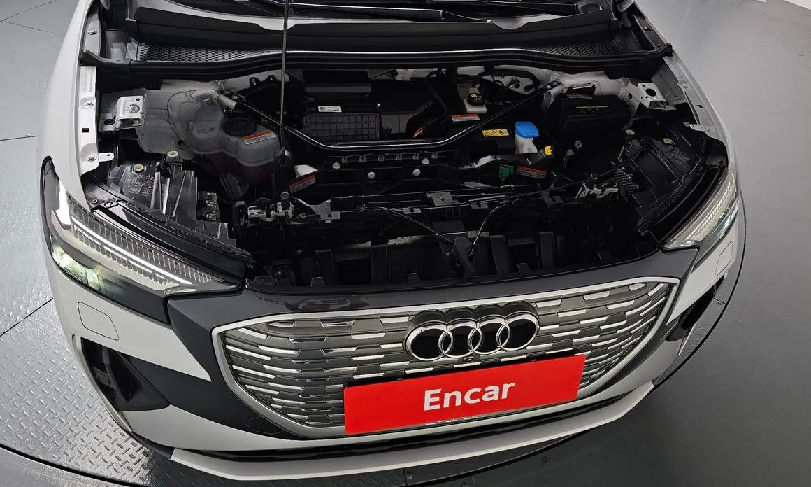 Audi Q4 e-tron 2025 из KR, фото 8