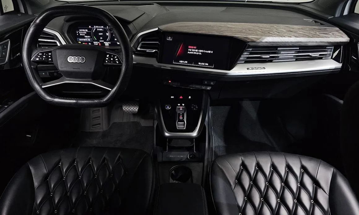 Audi Q4 e-tron 2025 из KR, фото 5