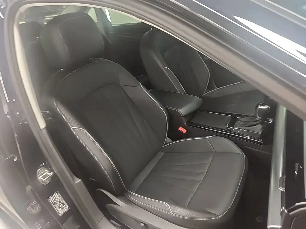 Volkswagen Passat — фото 2