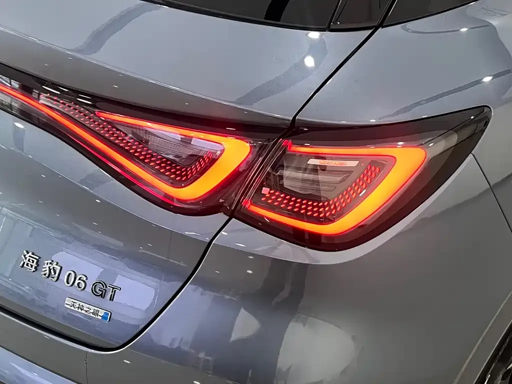 BYD Seal 06GT — фото 3