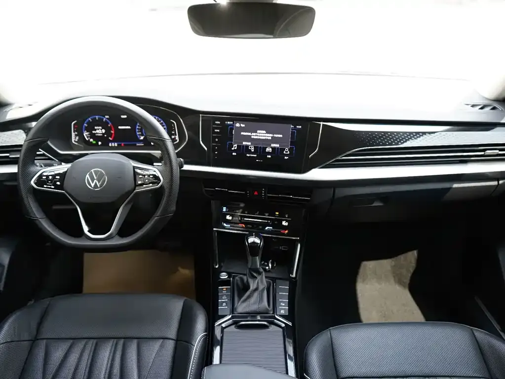 Volkswagen Passat — фото 5