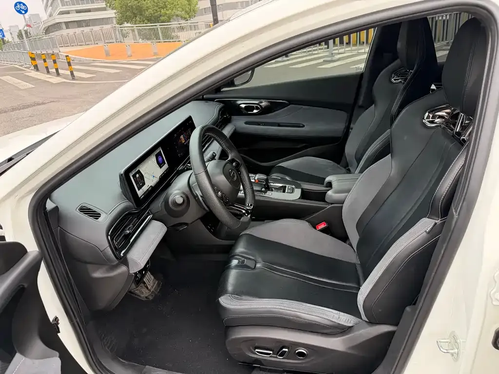 GAC Motor Shadow Leopard — фото 7
