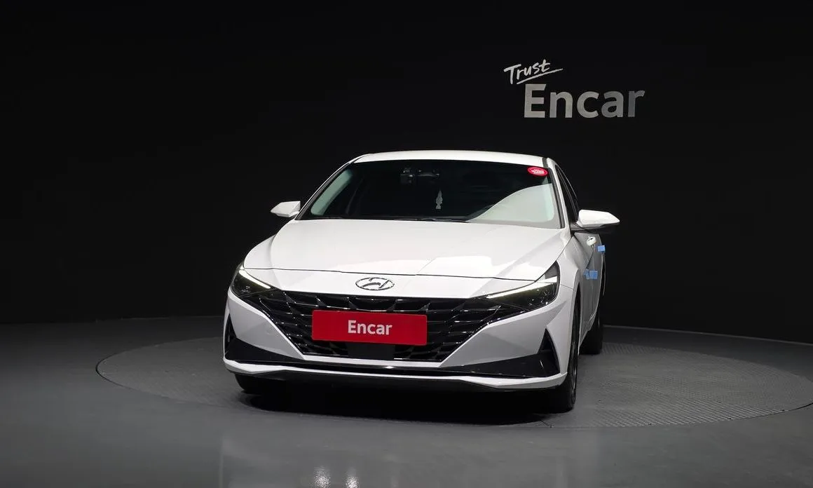 Hyundai AVANTE — фото 2