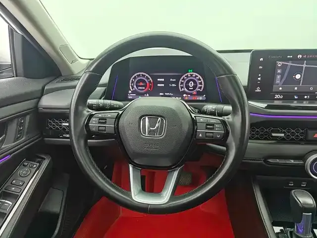 Honda Accord — фото 4