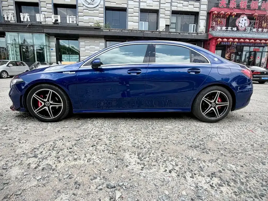 Mercedes-Benz A-Class — фото 10
