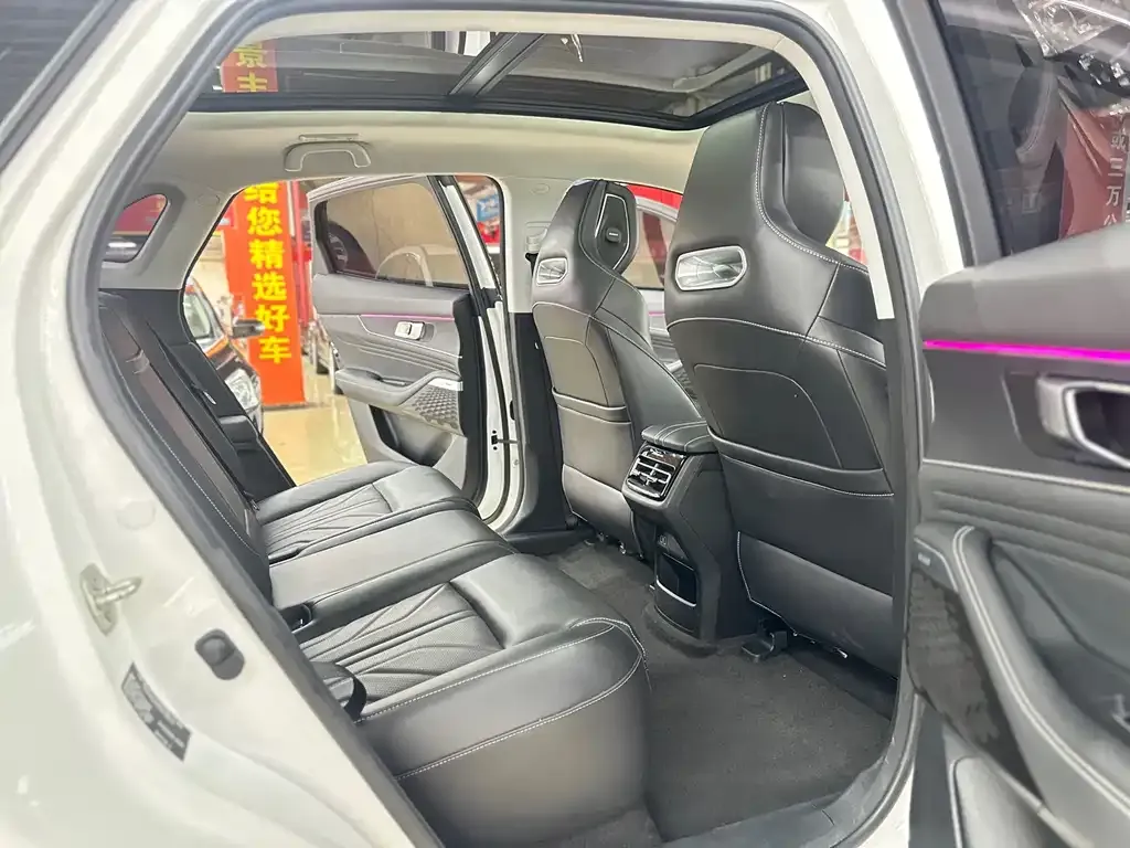 Changan UNI-K 2023 из CN, фото 6