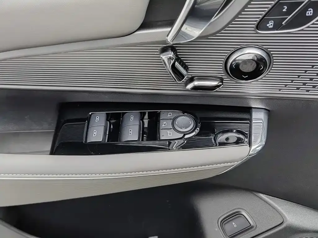 Buick E5 2024 из CN, фото 8