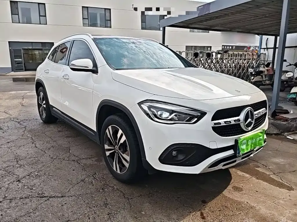 Mercedes-Benz GLA — фото 7