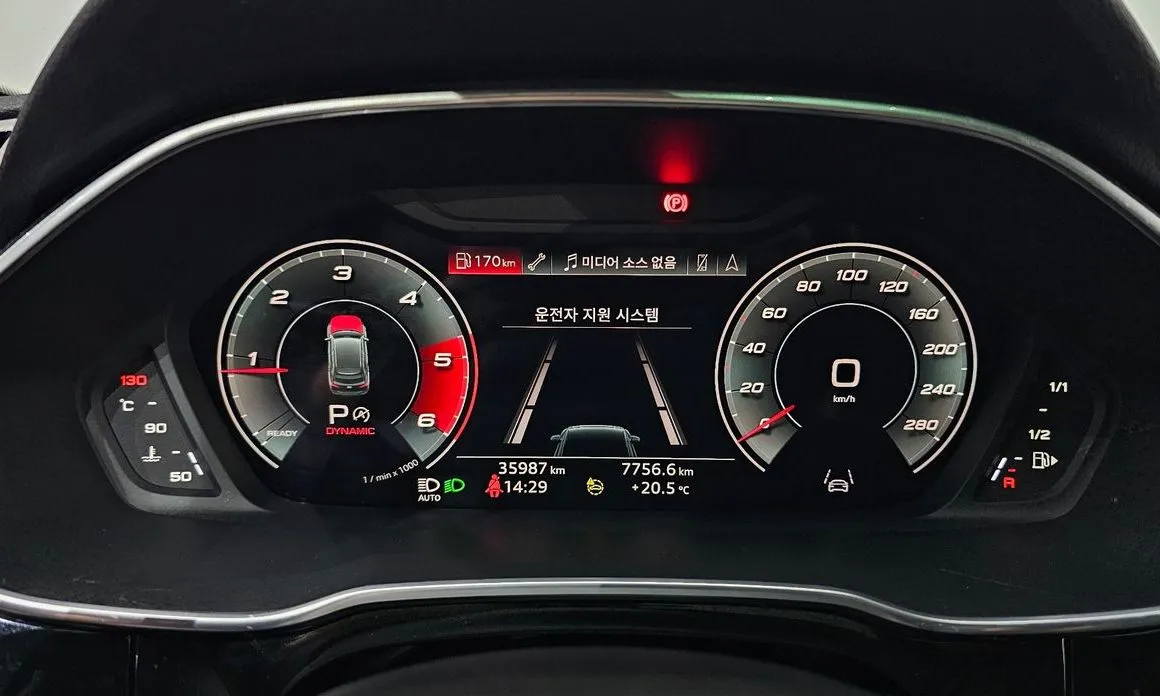 Audi Q3 2022 из KR, фото 5