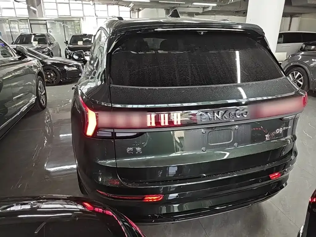Lynk & Co 09 PHEV — фото 8