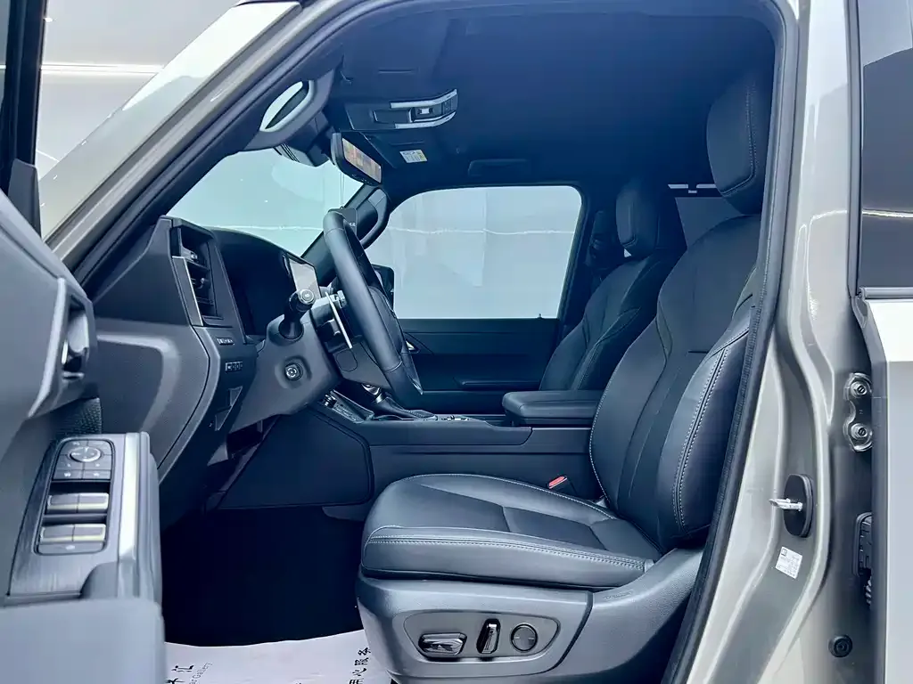 Lexus GX 2025 из CN, фото 4