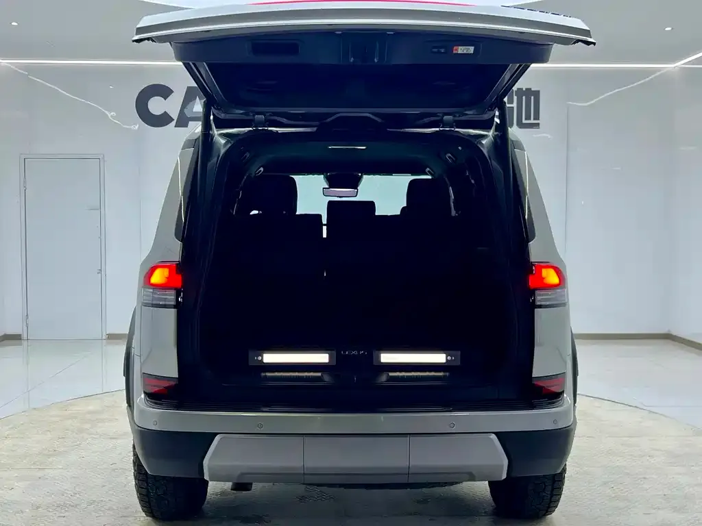 Lexus GX 2025 из CN, фото 2