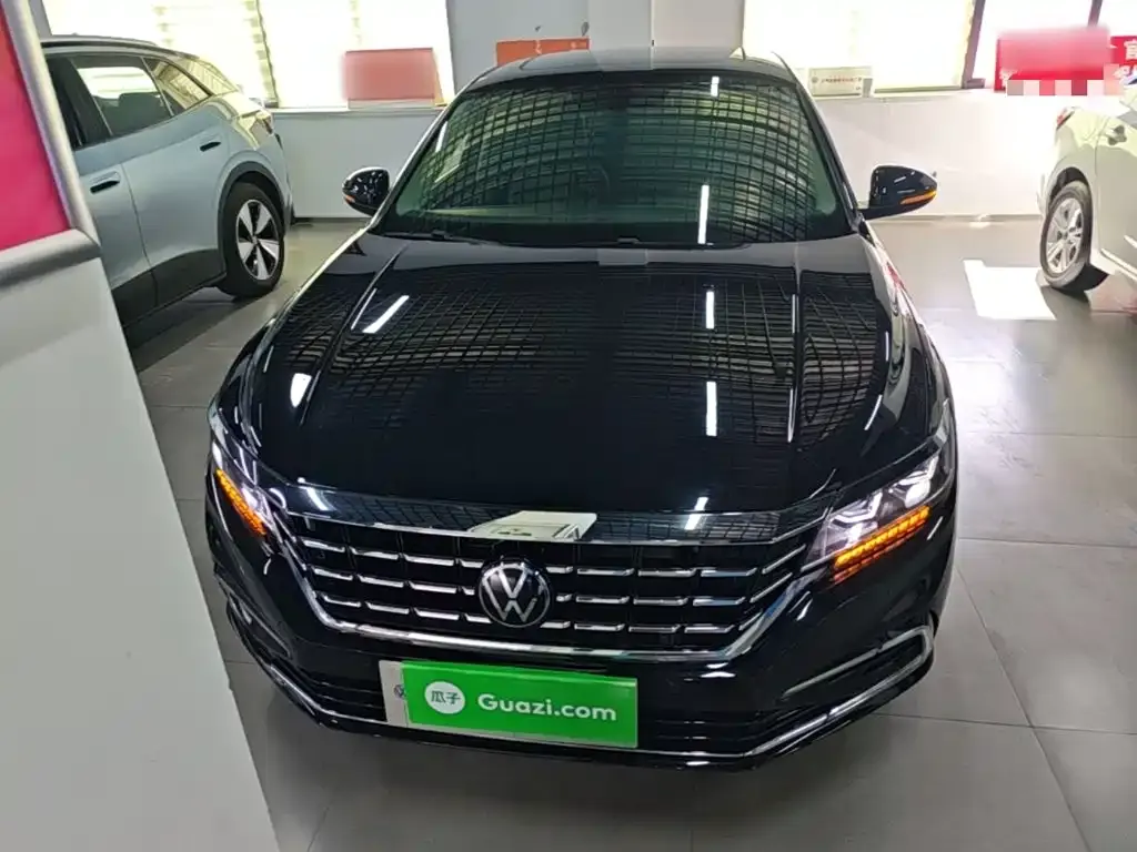 Volkswagen Passat — фото 8