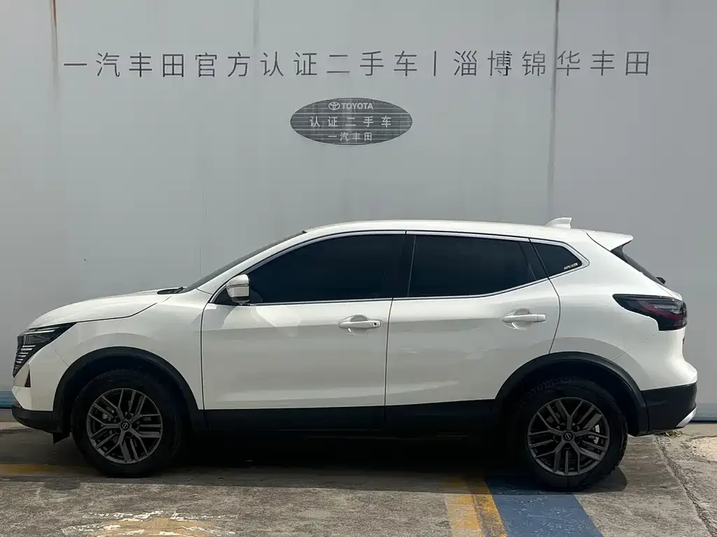 Nissan Qashqai — фото 3