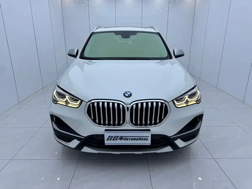 BMW X1 — фото 3