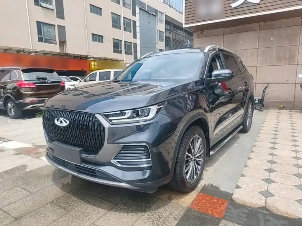 Chery Tiggo 8 — фото 10