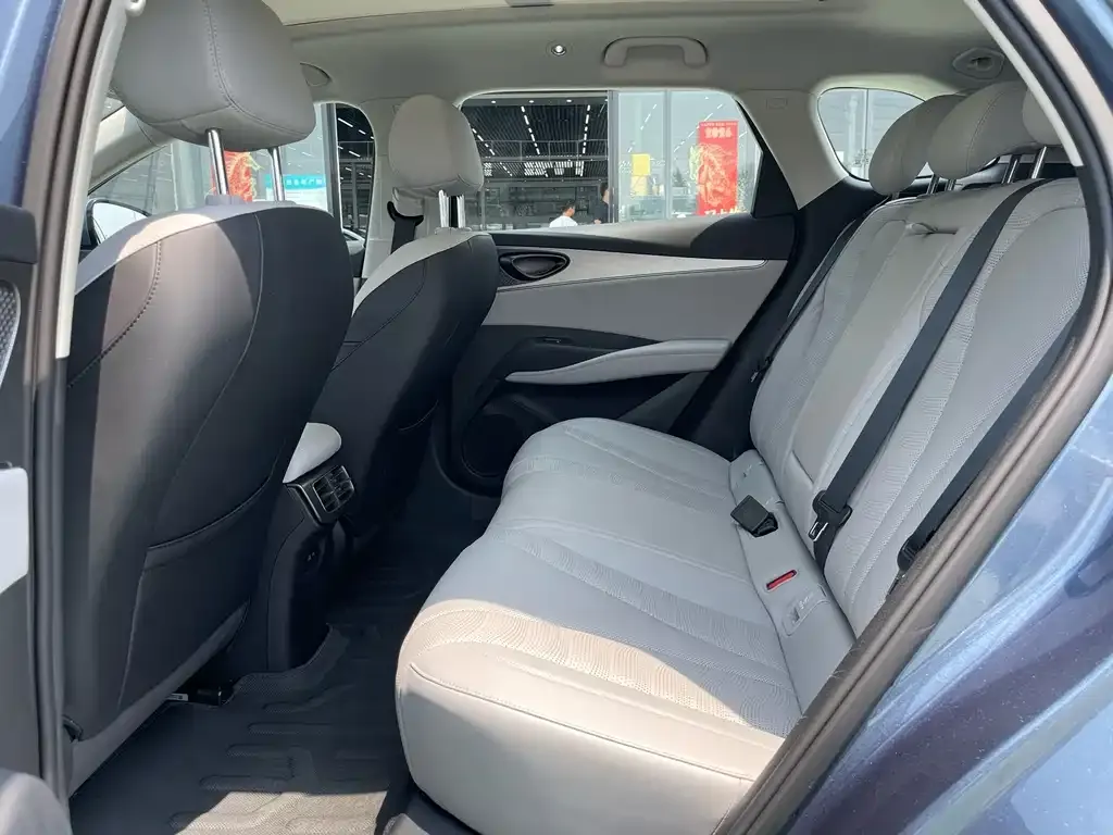 BYD Seal 06 DM-i Touring Edition — фото 10