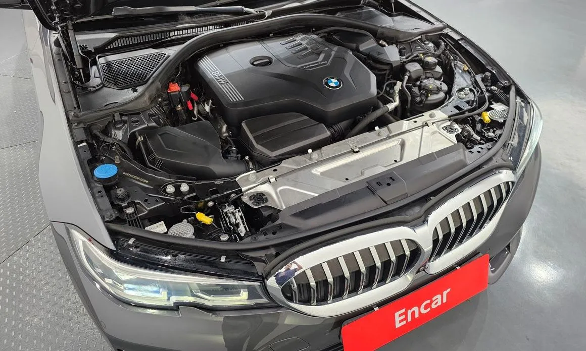 BMW 3-Series 2021 из KR, фото 9
