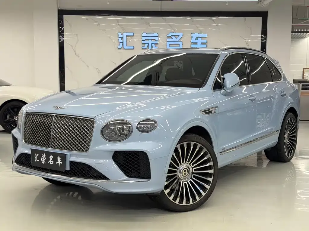 Bentley Bentayga — фото 1