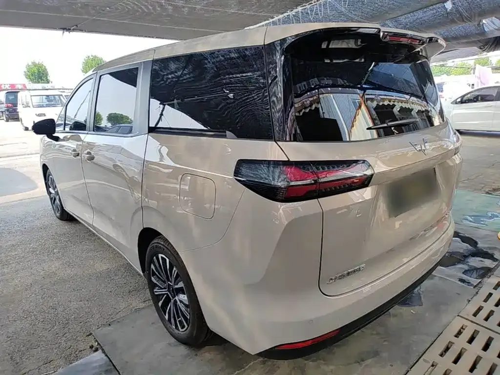 Wuling Starlight 730 New Energy — фото 7