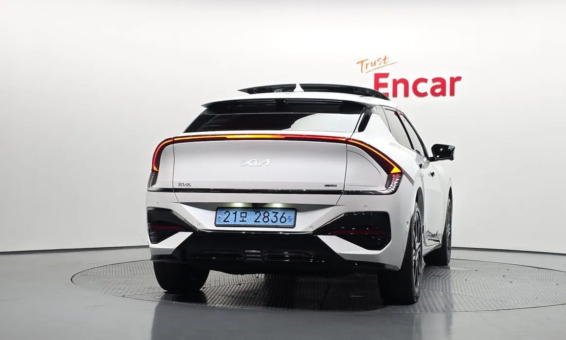 Kia EV6 — фото 2