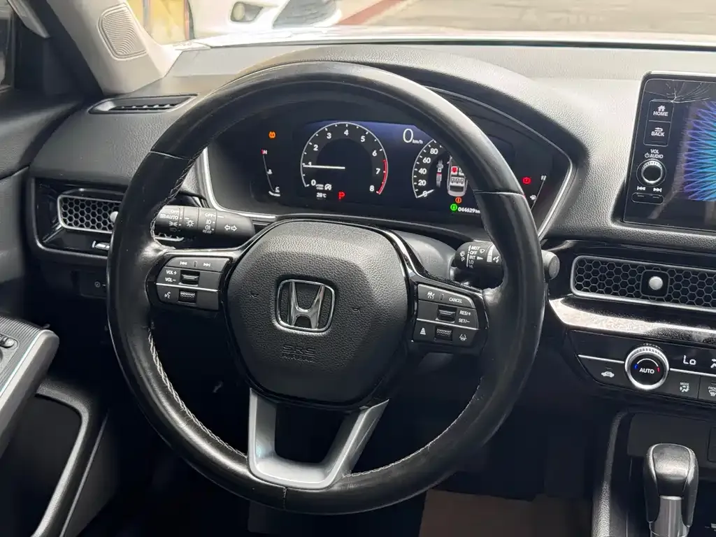 Honda Civic — фото 8