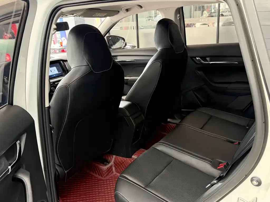 Skoda Kamiq 2023 из CN, фото 9