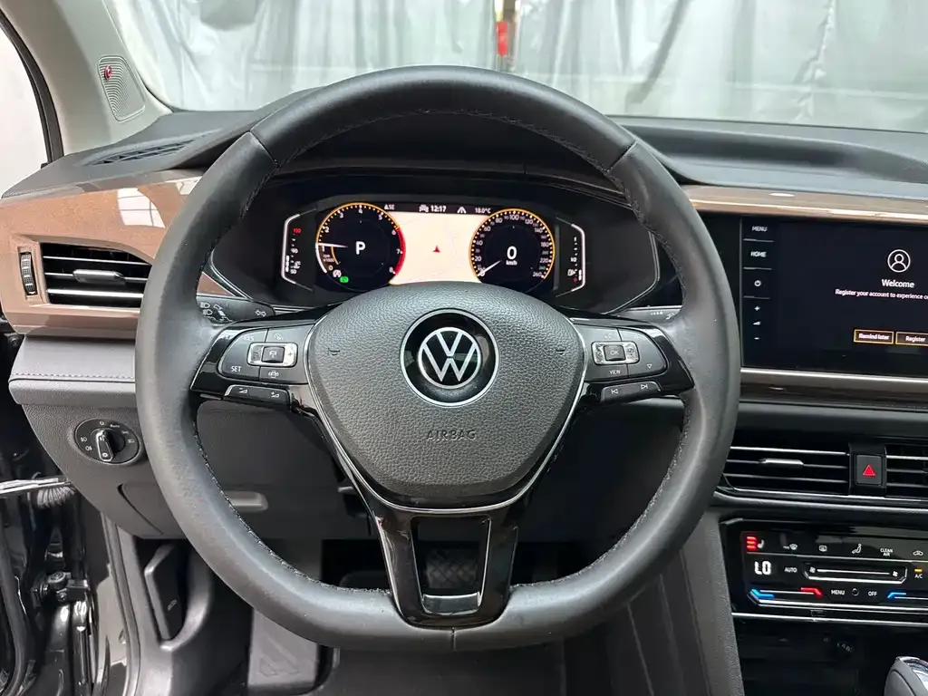 Volkswagen Tharu — фото 7