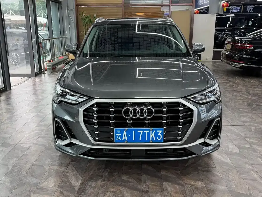 Audi Q3 — фото 5
