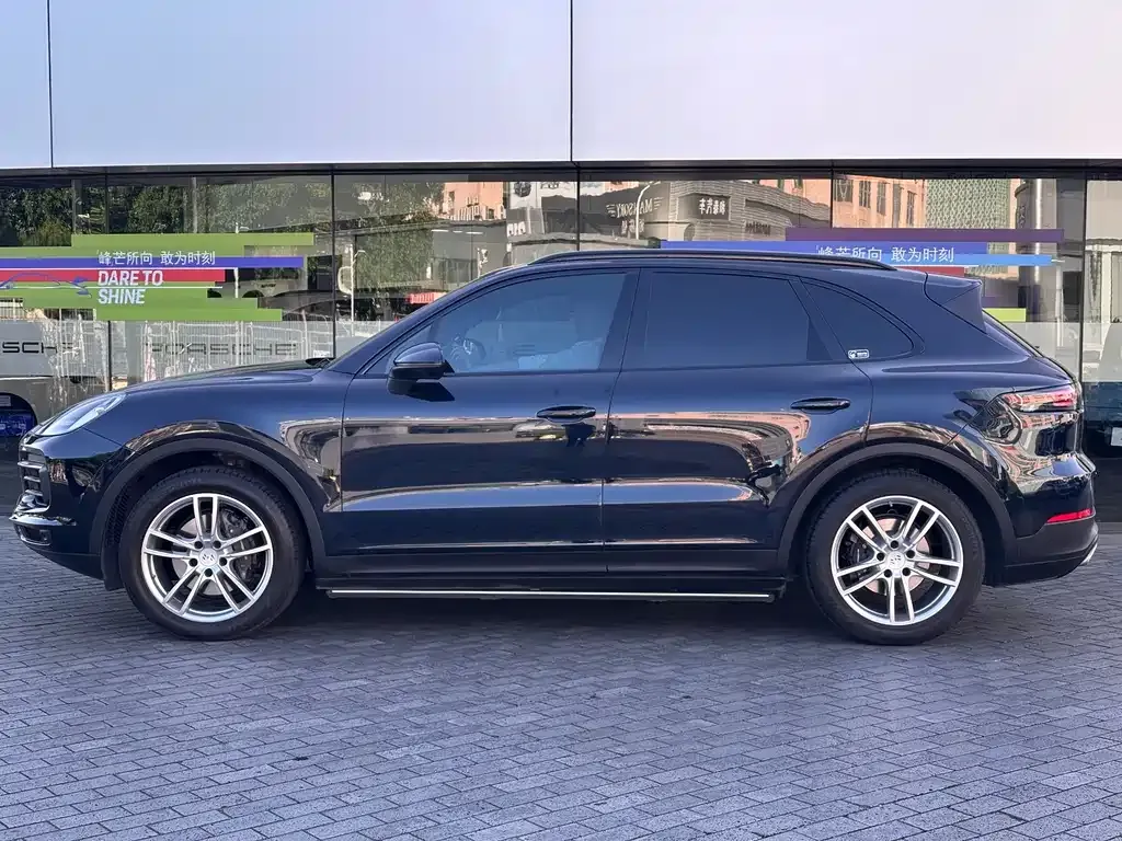 Porsche Cayenne — фото 4